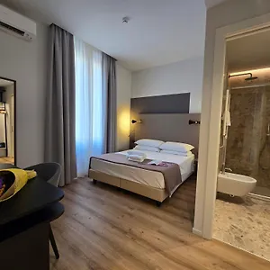 Otel Porta Pia, Roma