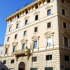 Primavera Hotel